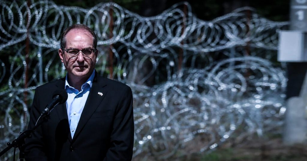 Wir brauchen keinen Symbolminister